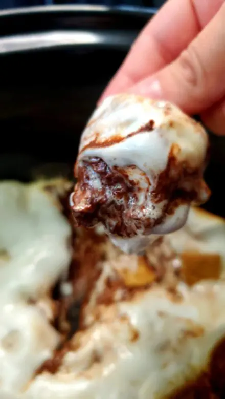 Slow Cooker S'mores Dip Chocolate