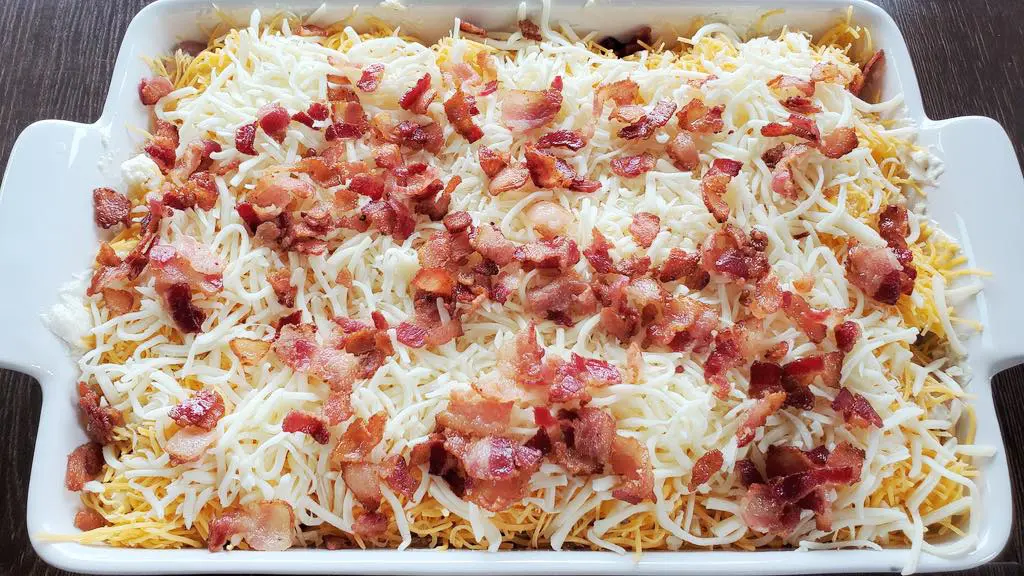 Low Carb Casserole with Chicken, Bacon and Ranch