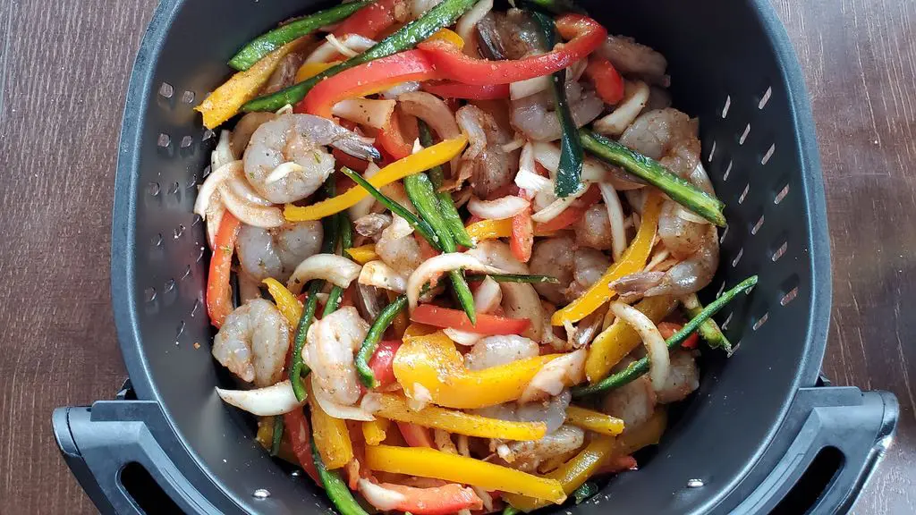 Shrimp Marinade with Bell Peppers and Onions In Air Fryer