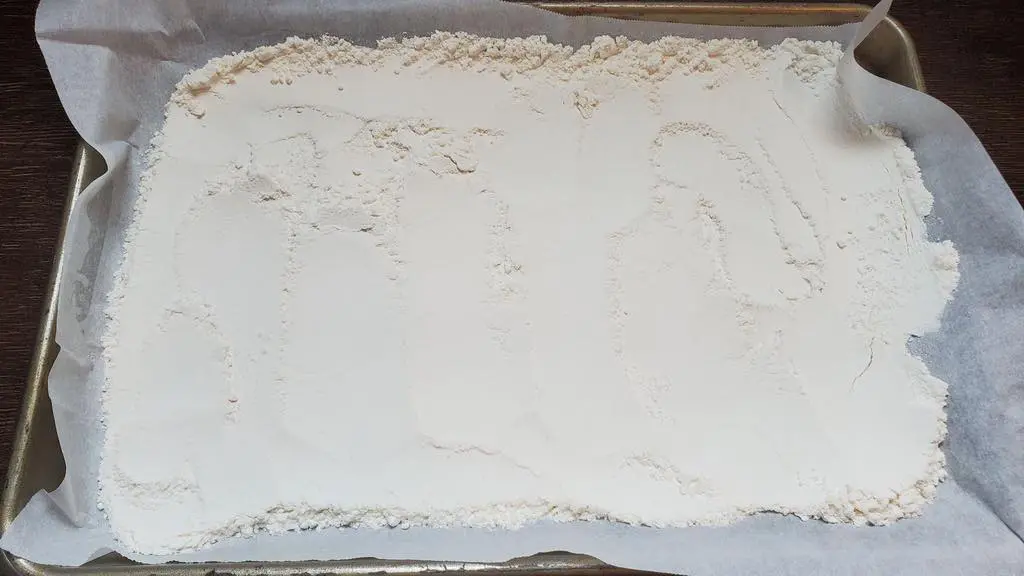 Heat treating flour