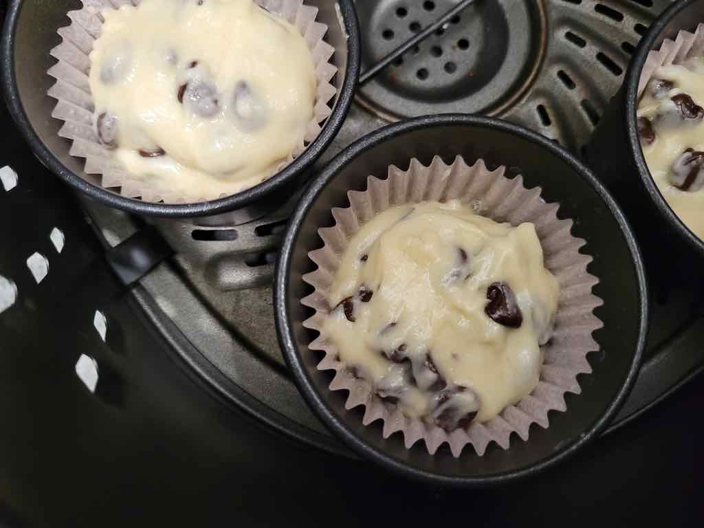 This is how you place each muffin inside of the air fryer and cook.
