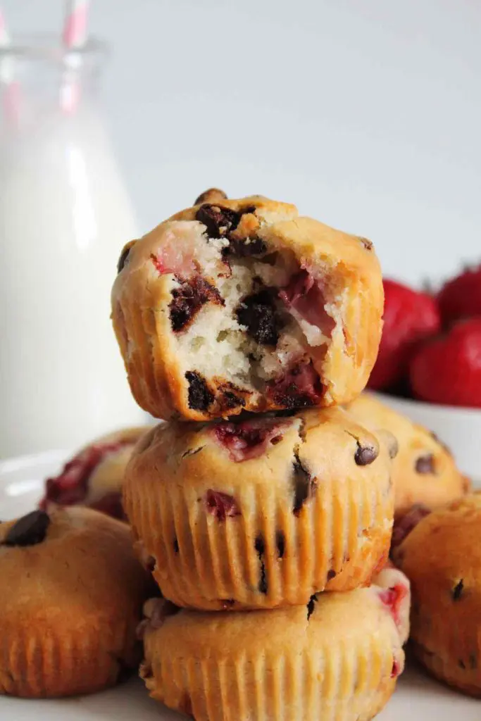 Strawberry Chocolate Chip Muffins (VIDEO) - The Six Figure Dish