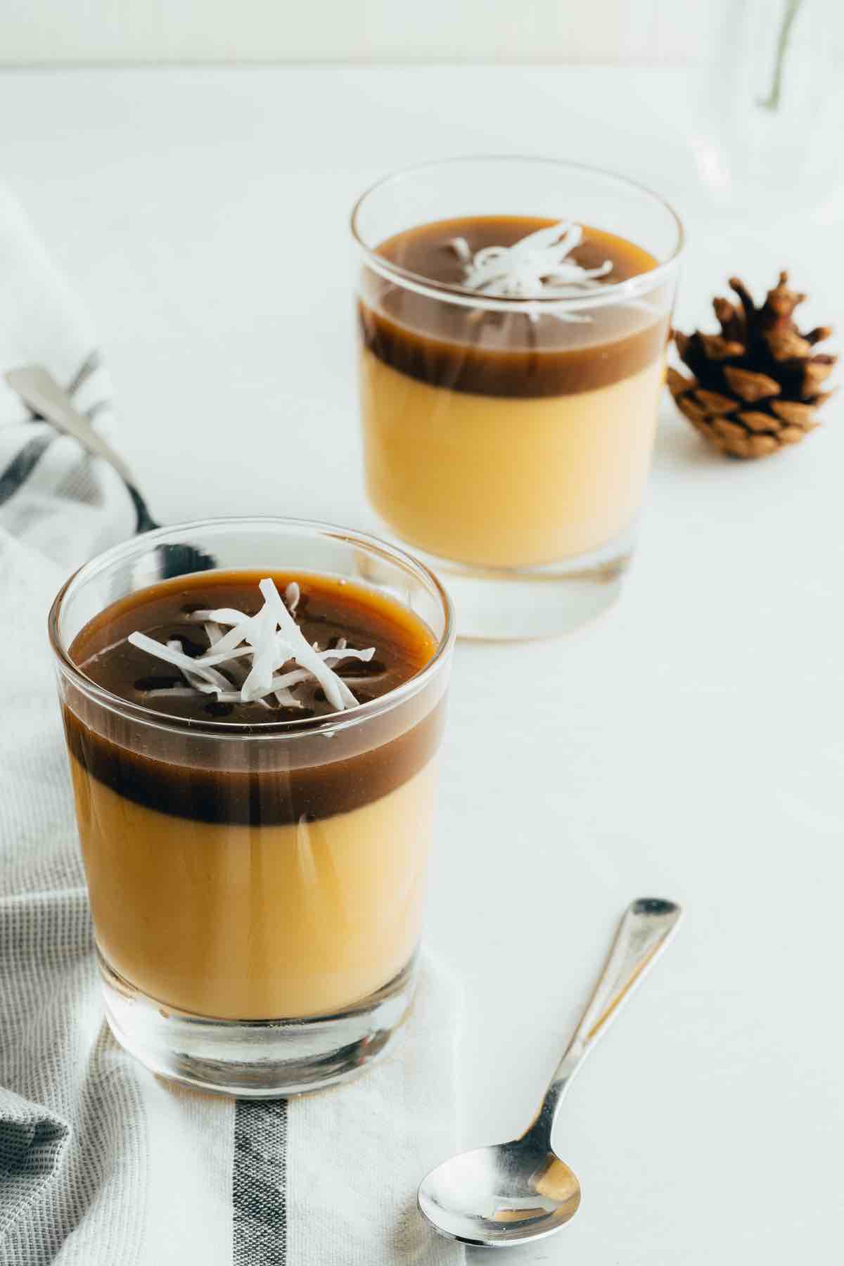 This pumpkin panna cotta is the perfect dessert for special occasions in the fall like baby showers, weddings and so much more.