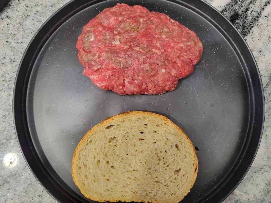 This is how to shape the ground beef patties so they fit perfectly with the bread.