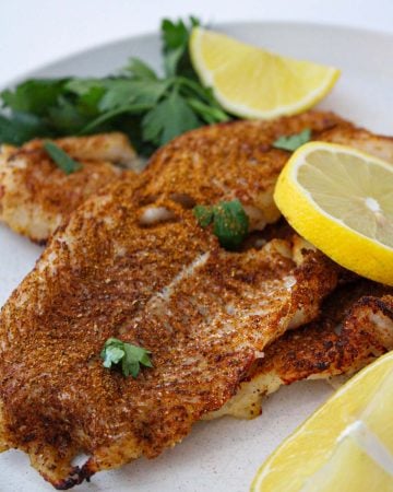 A low carb and keto friendly air fryer cod fish recipe