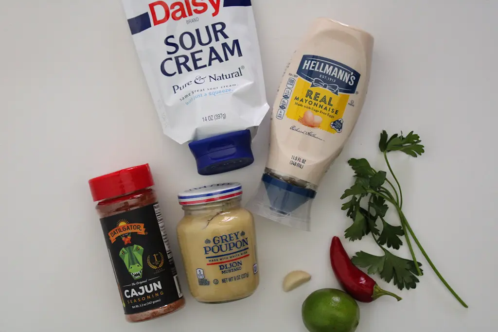 spicy cajun salmon salad ingredients