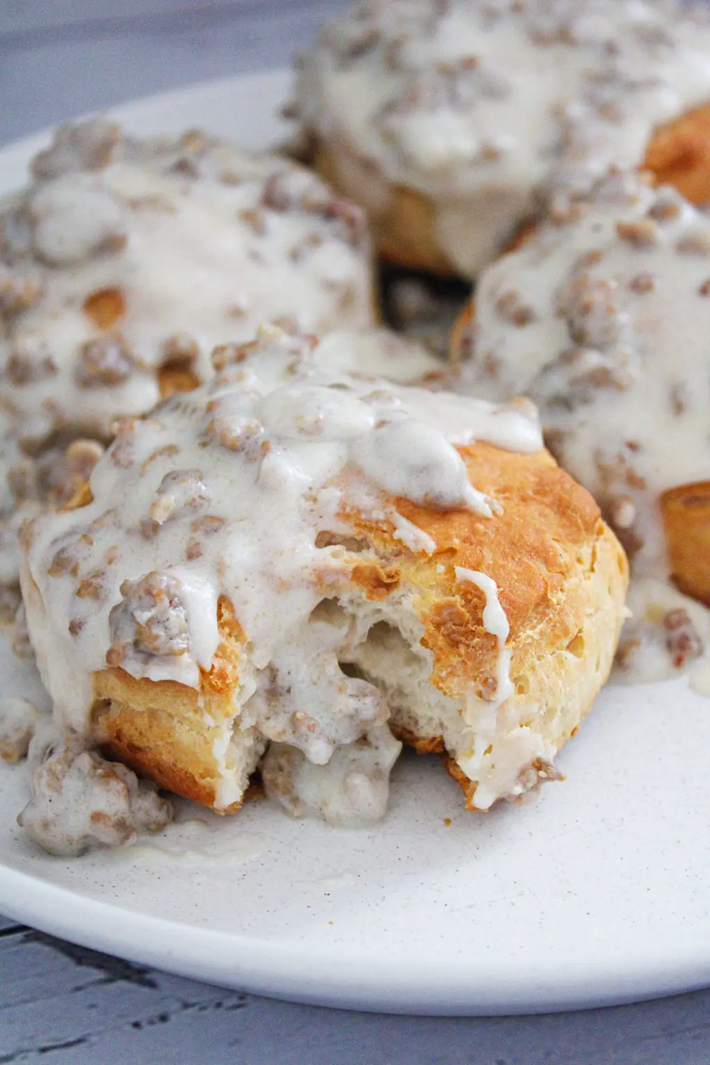 Hardee's Sausage Gravy (Copycat Recipe) The Six Figure Dish